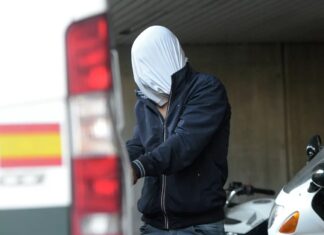 asesinos del joven homosexual en España