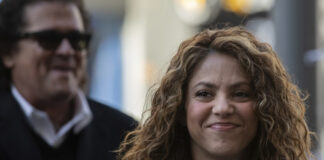 “La Bicicleta” de Shakira y Carlos Vives llega al juzgado español por supuesto plagio la bicicleta shakira y Carlos vives plagio - cantineoqueteveo