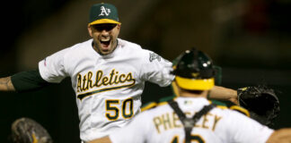 Fiers consiguió el NO-NO número 300 en toda la historia de Grandes Ligas Fiers consiguió el NO-NO número 300 - Cantineoqueteveo News