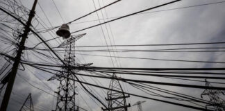 Nuevo apagón general en Maracaibo provocando fuerte explosión Nuevo apagón general en Maracaibo - Cantineoqueteveo News