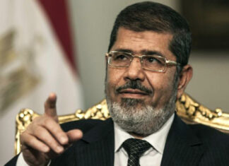 Durante sesión de un tribunal muere Mohamed Mursi CantineoqueteveoNews - Muere durante una sesión Mohamed Mursi; ex presidente de Egipto, que gobernó entre los años 2012 y 2013.