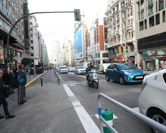En Madrid Central suspenderá las multas y los semáforos de la A-5 Cantineoqueteveonews - Madrid Central Suspenderá las Multas; previo a un aviso dado por el alcalde de Madrid. Esto se debe a ......