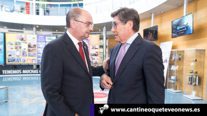 Pacto PSOE PAR desplaza una alianza de derecha en Aragón - Cantineoquetevo News Pacto PSOE PAR desplaza una alianza de derecha en Aragón - Cantineoquetevo News