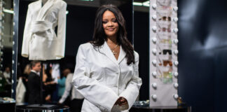 Rihanna es la cantante femenina más rica del mundo de la música Rihanna - cantante-empresaria -cantineoqueteveonews