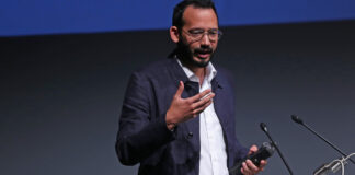 Rodrigo Blanco Calderón galardonado en el Bienal de Novela Vargas Llosa Rodrigo Blanco Calderón galardonado en el Bienal de Novela Vargas Llosa - Cantineoqueteveo News