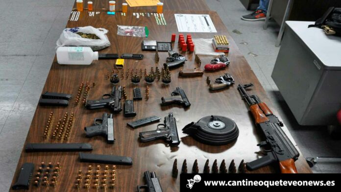 Cantineo-WEB-En-Málaga-encuentran-armas-de-guerra-pertenecientes-a-grupos-criminales Cantineoqueteveo News - En Málaga encuentran armas de guerra