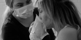 Jennifer Lopez se golpea el rostro en pleno concierto en las Vegas Cantineoqueteveo News - Jennifer Lopez golpea concierto