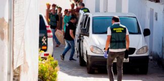 En Málaga un hombre asesinó a su mujer y luego se quitó la vida Cantineoqueteveo News - Localidad malagueña