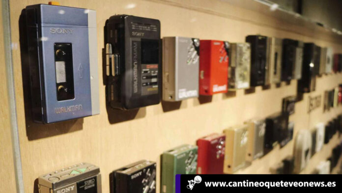 Cantineo-WEB-Reproductor-portátil-Walkman-vuelve-renovado-con-Bluetooth Cantineoqueteveo News - -Reproductor portátil Walkman