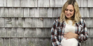 Influencer Emily Mitchell murió a los 36 años y embarazada de su quinto hijo Influencer Emily Mitchell - Cantineo