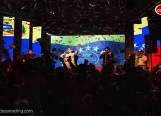 Cargado del tricolor nacional: Condesa celebró a lo grande su fiesta de Navidad 2019 Condesa celebró su fiesta de Navidad 2019 - Cantineoqueteveonews