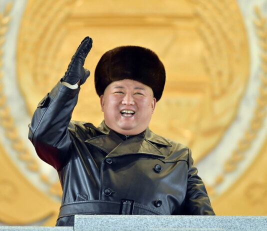 Corea del Norte lanza un misil de crucero en «pruebas balísticas»