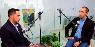 Jesús López entre palabras con Rafael Núñez Entre palabras con Rafael Nuñez