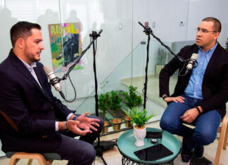 Jesús López entre palabras con Rafael Núñez Entre palabras con Rafael Nuñez