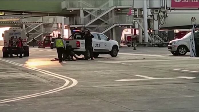 Muertos en aeropuerto de Chile Muertos en aeropuerto de Chile